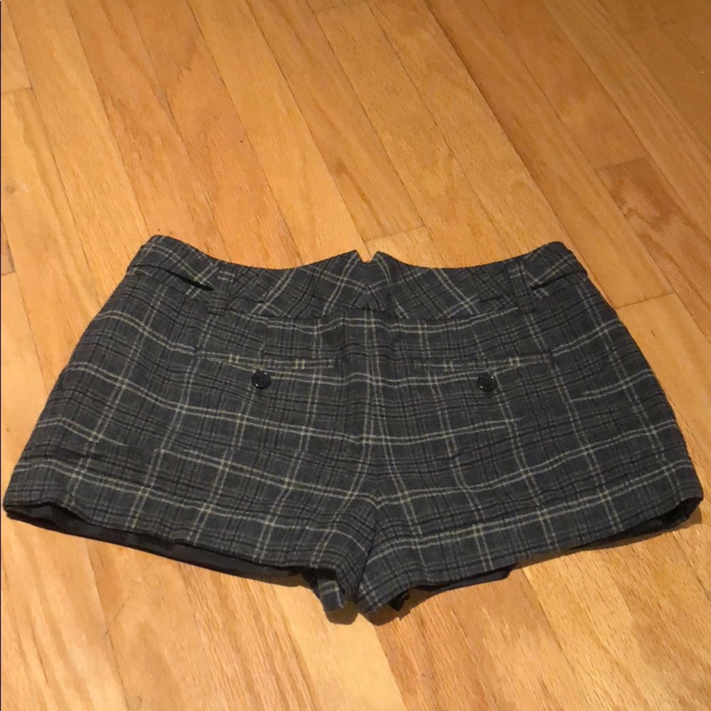 Express shorts - Picture 2 of 6